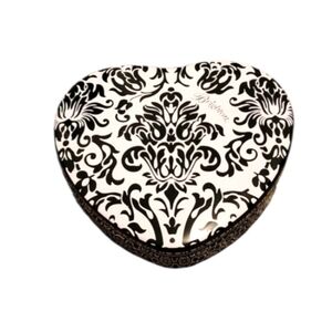 Vintage Brighton Heart Shaped Gift Box Tin